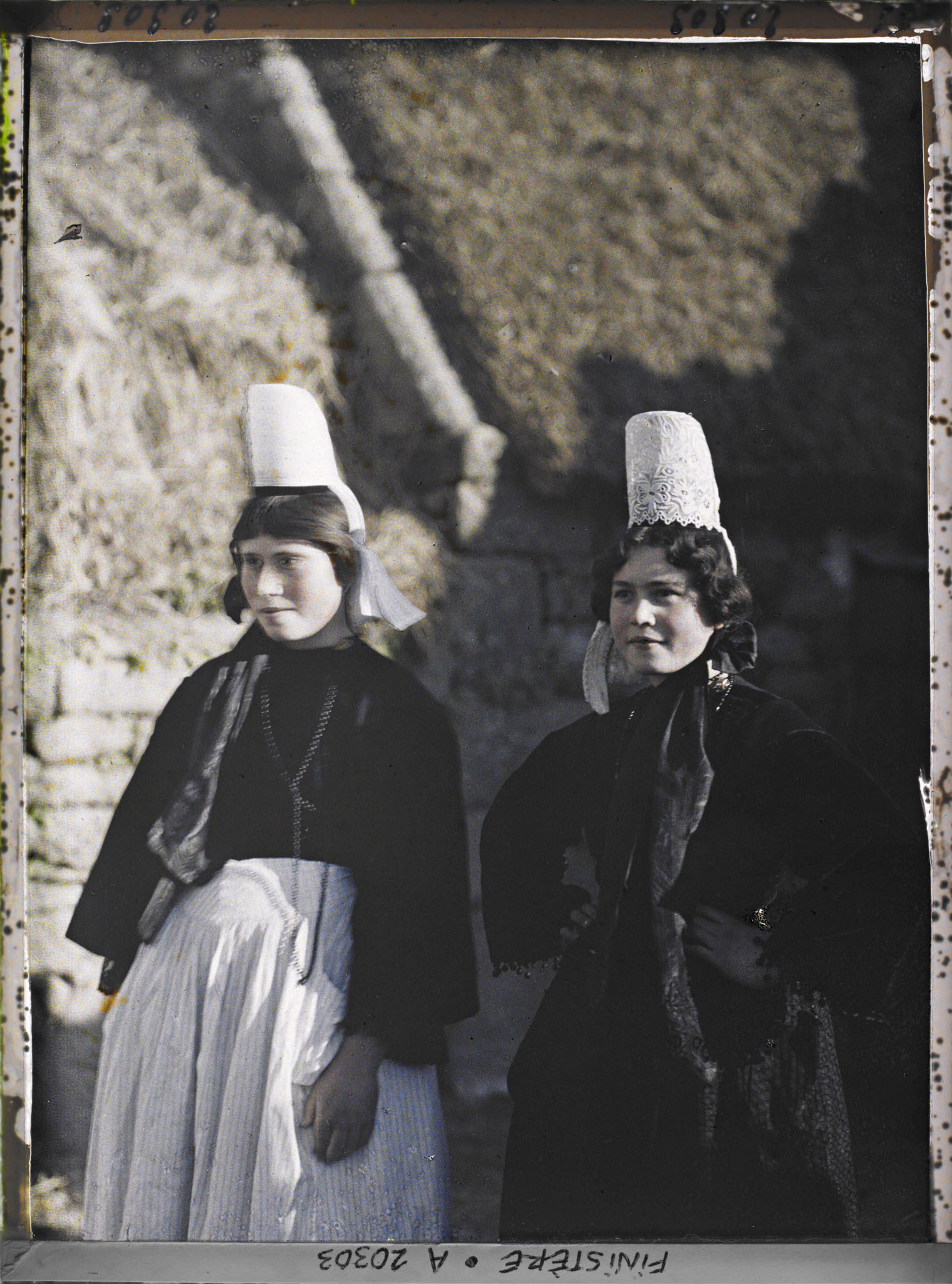 Deux jeunes femmes